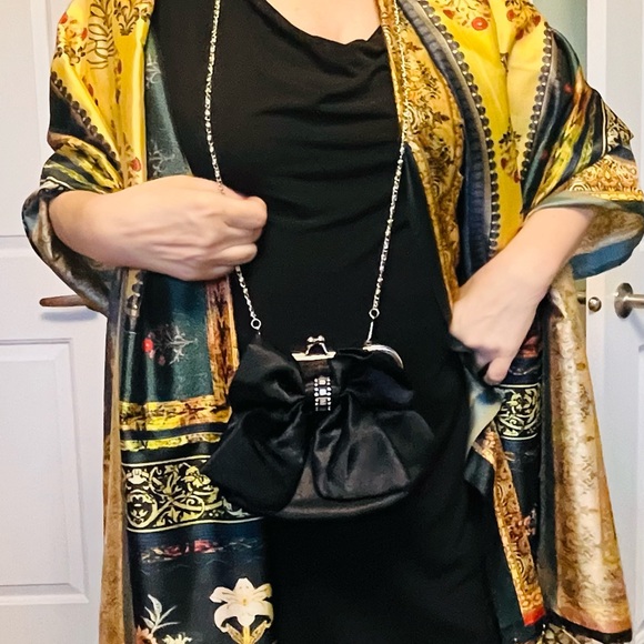 Black Dress Ivanka Trump - Picture 15 of 15